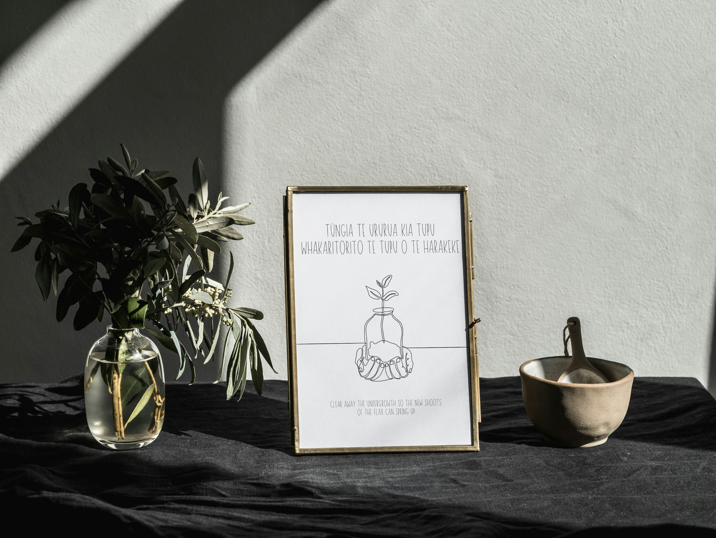 Tūngia te ururua kia tupu whakaritorito te tupu o te harakeke
Clear away the undergrowth so the new shoots of the flax can spring up
Whakatauki Maori Proverb Digital Download Print